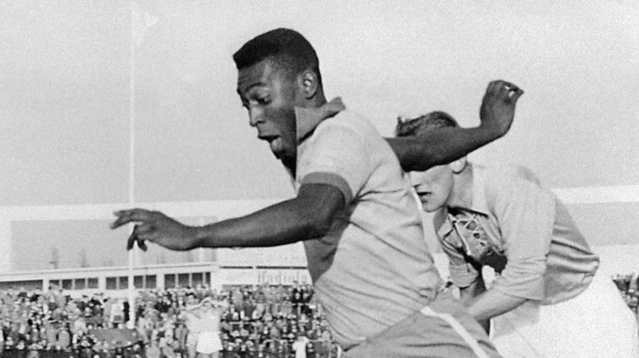 پێلێ ئه‌فسانه‌ی پێشووی هه‌ڵبژارده‌ی برازیل و یانه‌ی سانتۆس